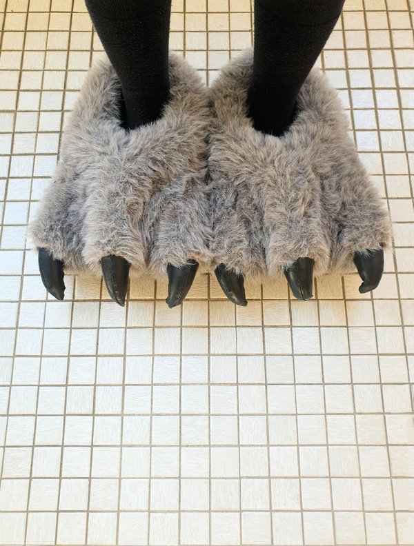 Découvrez les pantoufles animaux femme irrésistibles chez combi pyjama