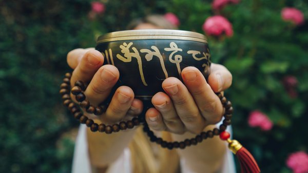 Découvrez les malas tibetains : outils sacrés de méditation